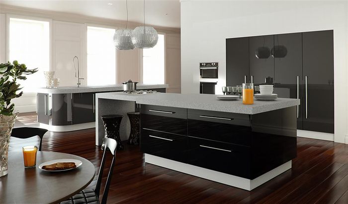 Báo giá thiết kế nhà bếp tuyệt đẹp với màu đen hiện đại 6